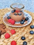 Vegan Mousse au chocolat - gluten-free & only 6 ingredients