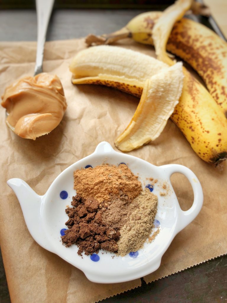 Banana-Peanutbutter-Muffins - vegan, oil-free & naturally sweetened