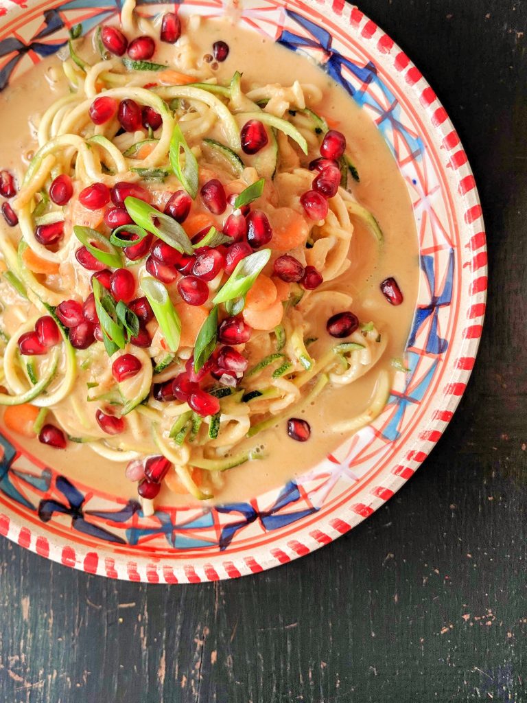 Peanut zoodles with pomegranate jewels - vegan, low carb & gluten-free