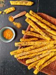 How to make Vegan Turmeric Grissini | In Love with Bliss #vegan #grissini #recipes #dairyfree #snack