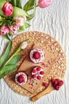 Valentine's Raspberry Mini Cakes - vegan & naturally sweetened | In Love with Bliss #vegan #cakes #recipes #dairyfree #nosugar